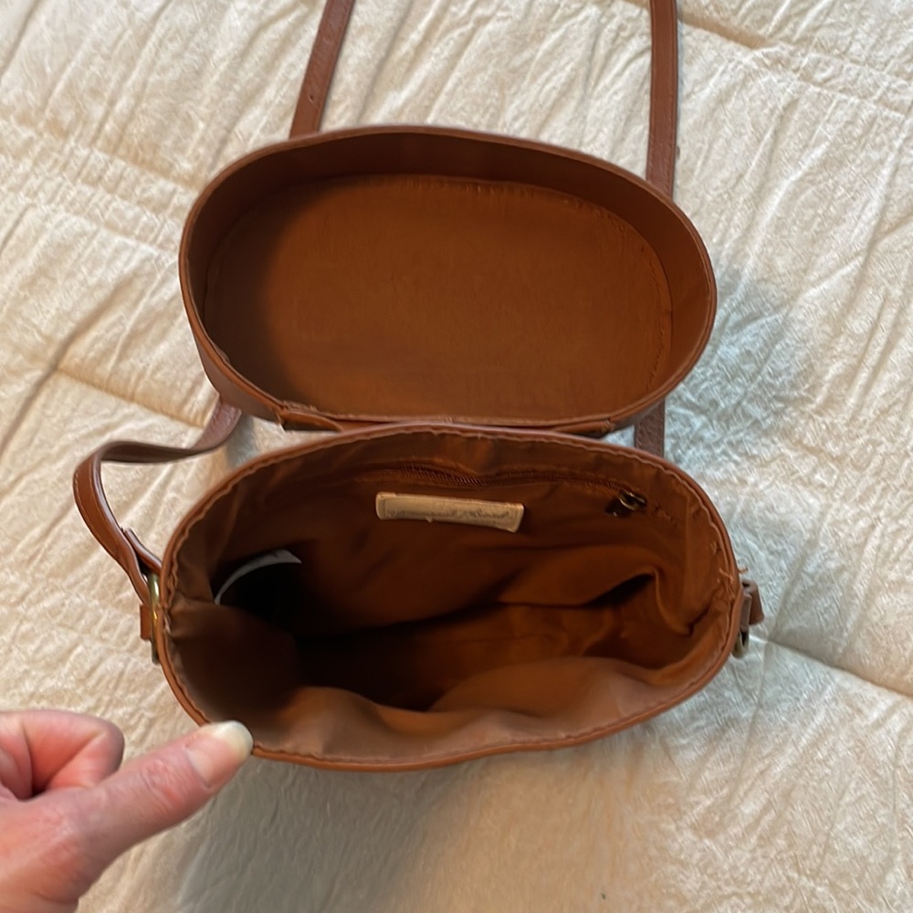 Women’s Universal Thread “Camera Bag” Crossbody P… - image 6